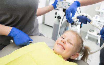 Cómo cuidar la salud dental de tus hijos (I)