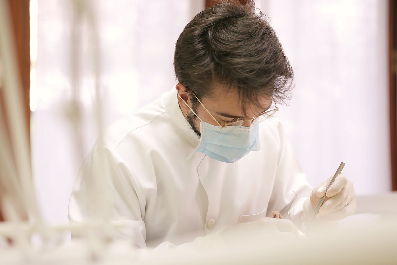 Feliz Día de Santa Apolonia en Suma+Dental Zaragoza: Tu Clínica Dental de Confianza